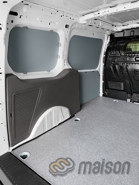 Пластикова обшивка стін фургона Connect L2H1 (колісна база 3062мм)