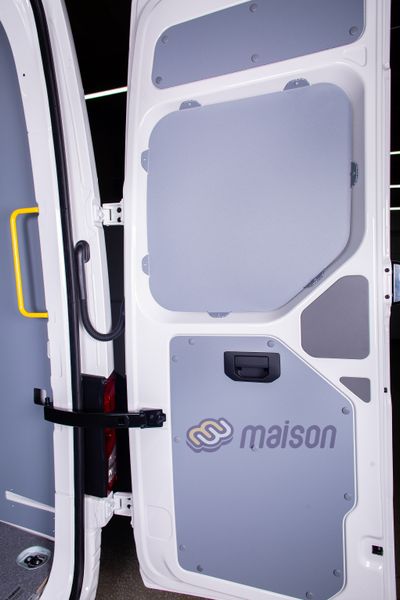 Пластикова обшивка стін фургона Crafter L3H2/H3 (MR, передній привід, середня колісна база 3640мм, довжина вантажного відсіку 3450мм), товщина 4,8 мм