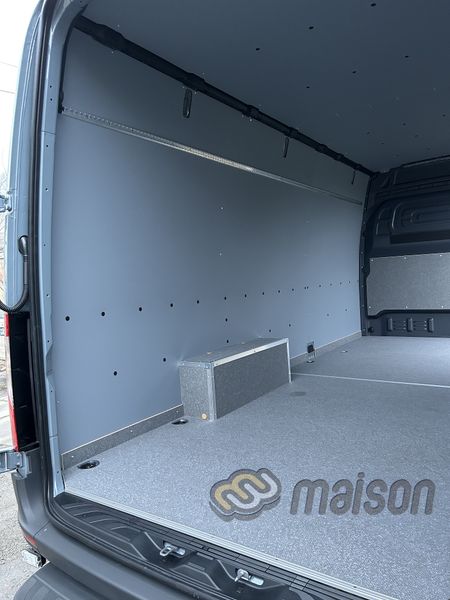 Plastic wall paneling Sprinter new L3 (RWD, wheelbase 4325mm, load length 4307mm), single wheel