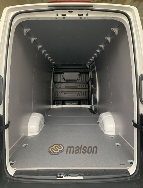 Фанерна обшивка стін фургона TGE L5H3 (довга колісна база з заднім звисом 4490мм, довжина вантажного відсіку 4855мм) ЛАМІНОВАНА, товщина 5 мм