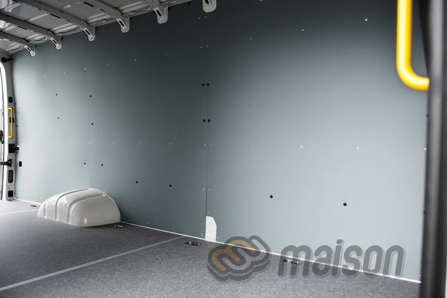 Plastic wall paneling TGE L5H3 (LR, RWD 4x4, wheelbase 4490mm, load length 4855mm), twin wheels