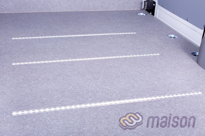 Flooring with lashing rails Movano L1 (FWD, wheelbase 3182mm, load length 2583mm), cross