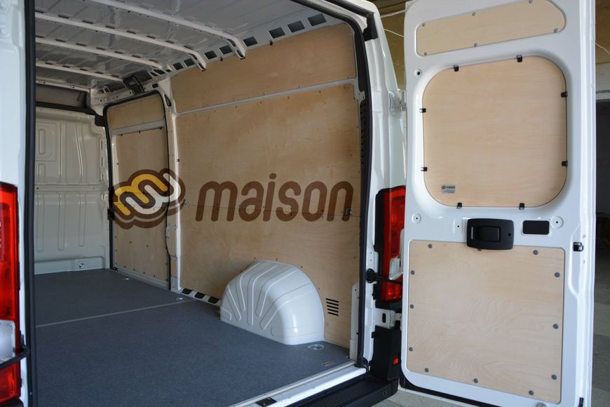 Non-laminated plywood wall paneling Movano L3 (wheelbase 4035mm, load length 3705mm), thickness 5mm