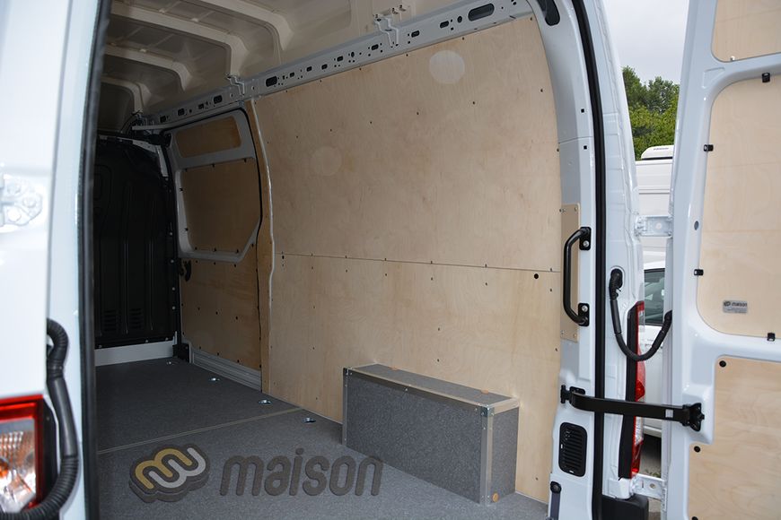 Фанерна обшивка стін фургона Movano L3H2 (задний привід, колісна база 3682мм, довжина вантажного відсіку 3733мм), одинарні колеса, БЕЗ ПОКРИТТЯ, товщина 5 мм