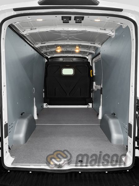Пластикова обшивка стін фургона Transit 2T L3 4 x 4 задній/повний привід (колісна база 3750мм, довжина вантажного відсіку 3494мм)