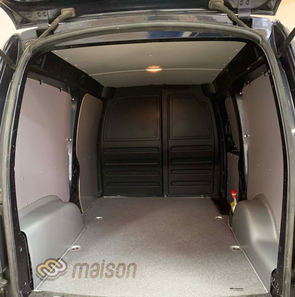 КОМПЛЕКТ 2в1 підлога + стіни фургона Caddy Maxi L2H1 (колісна база 3006мм, довжина вантажного відсіку 2250мм), розпашні двері