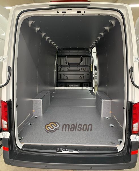 Laminated plywood wall paneling TGE L5H3 (LR, RWD 4x4, wheelbase 4490mm, load length 4855mm), twin wheels, thickness 5mm