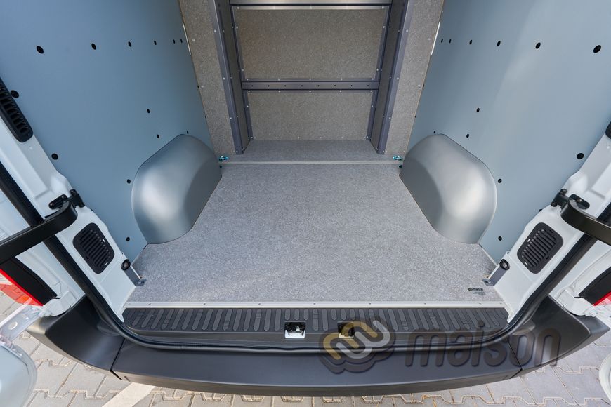 Накладки пластикові (HDPE) для захисту колісних арок (2 шт.) для Maison Master Crew Cab L2