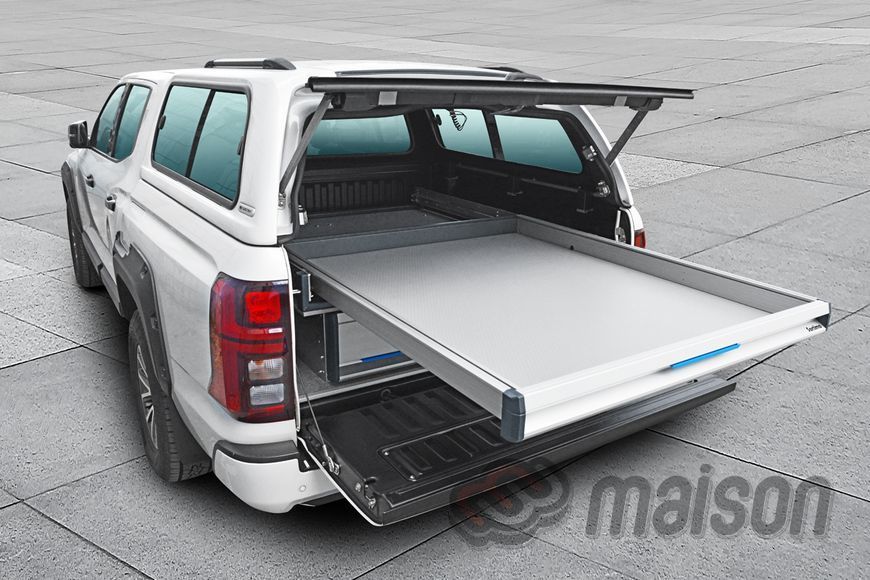 Облаштування Mitsubishi L200 із SORTIMO Jumbo-Unit