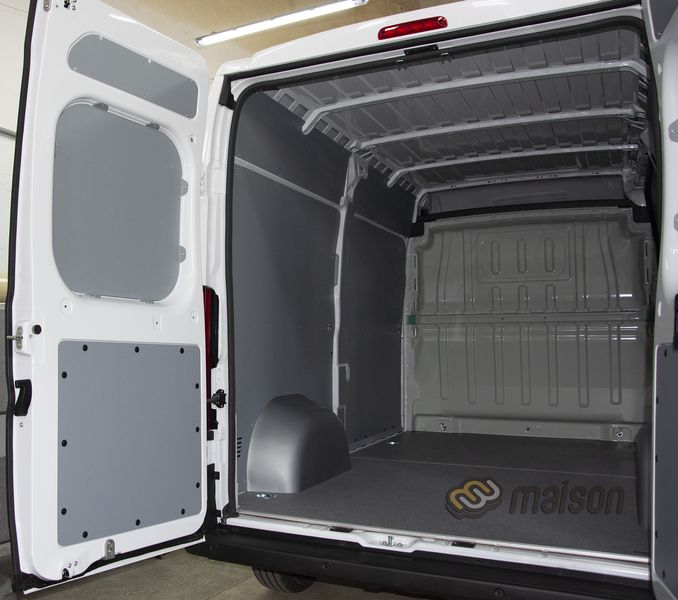 Пластикова обшивка стін фургона Movano L2H2 (колісна база 3450мм, довжина вантажного відсіку 3120мм)