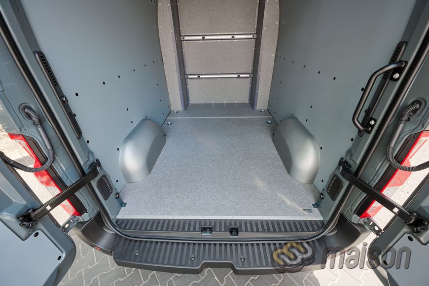 KIT 3in1 floor + walls + arches (HDPE) Maison Master Crew Cab L3 (wheelbase 4332mm, load length 2500mm)