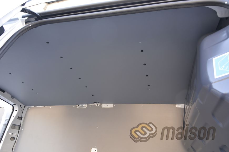 Ceiling Vito L2H1 (wheelbase 3200mm, load length 2831mm)