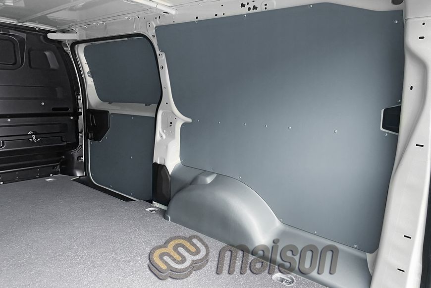 Пластикова обшивка стін фургона Jumpy XL L3H1 (колісна база 3275мм, довжина вантажного відсіку 2862мм)