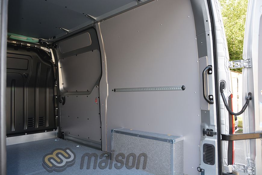 Фанерна обшивка стін фургона Movano L2H2 (передній привід, колісна база 3682мм, довжина вантажного відсіку 3083мм) ЛАМІНОВАНА, товщина 5 мм