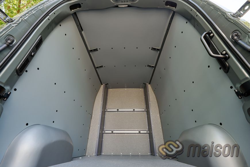 Накладки пластикові (HDPE) для захисту колісних арок (2 шт.) для Maison Master Crew Cab L3