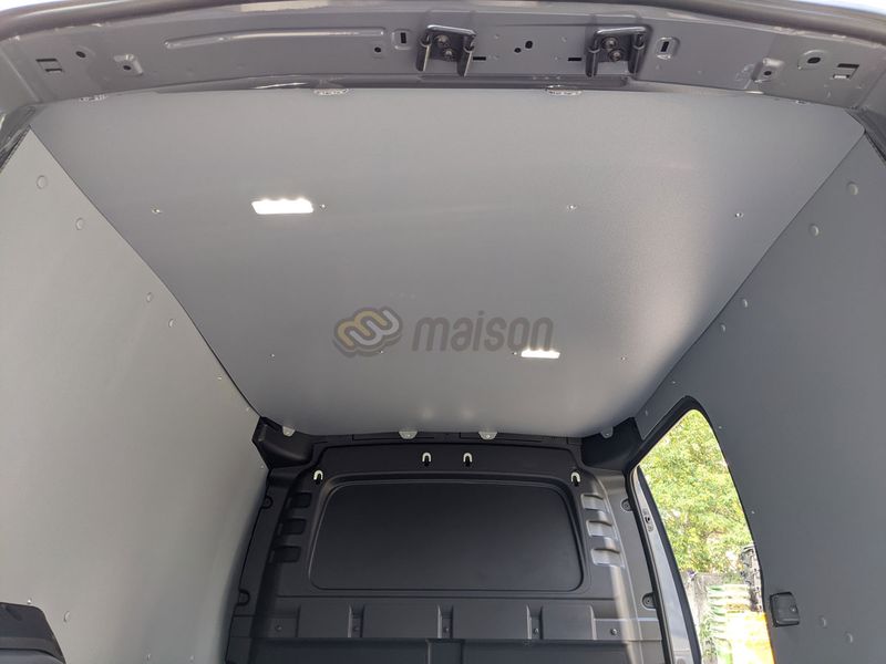 Ceiling Caddy Cargo Maxi L2H1 (FWD, wheelbase 2970 mm, load length 2150mm)