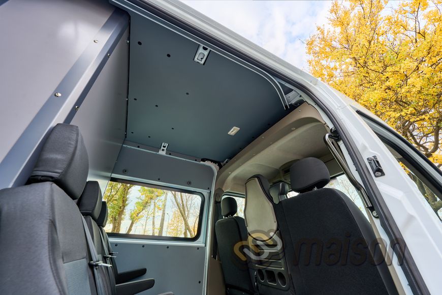 Plastic wall paneling of the front cabin of the Maison Master Crew Cab L2 (wheelbase 3682mm, load length 1850mm)