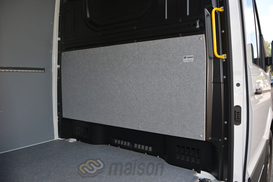 Front paneling Crafter L3H2/H3 (MR, RWD, wheelbase 3640mm, load length 3450mm), twin wheels