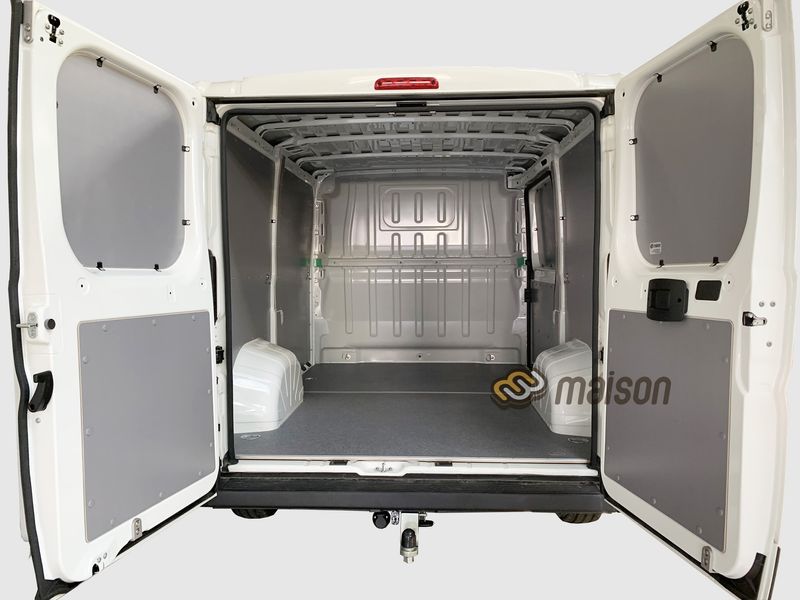 Фанерна обшивка стін фургона Movano L1H1 (колісна база 3000мм, довжина вантажного відсіку 2670мм) ЛАМІНОВАНА, товщина 5 мм