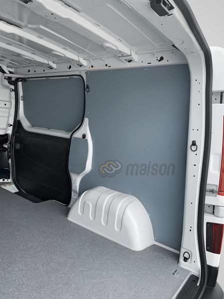 Plastic wall paneling Trafic L1 (wheelbase 3098mm, load length 2537mm)